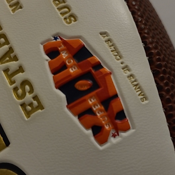 New Orleans Saints limited superBowl Football & piggy Bank collector items - Picture 9 of 9